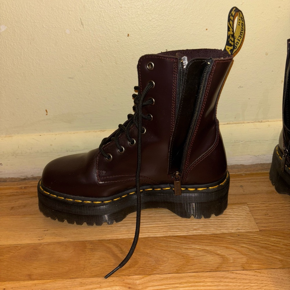 Platform Jadon Doc Martens in Burgundy Red Size 8 - Picture 4 of 10